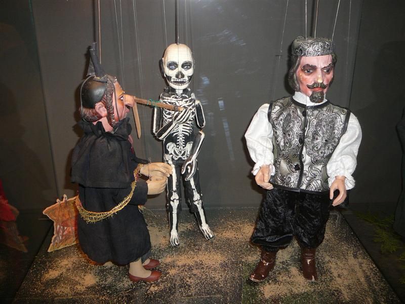 Loutky z Jaroměřic jsou k vidění na vranovském zámku