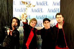 Mandrage přivezou do Herálce svoji krevní skupinu