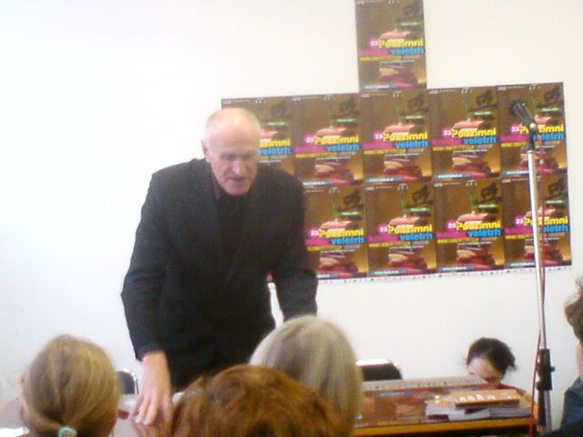 Martin Hilský na veletrhu v Brodě