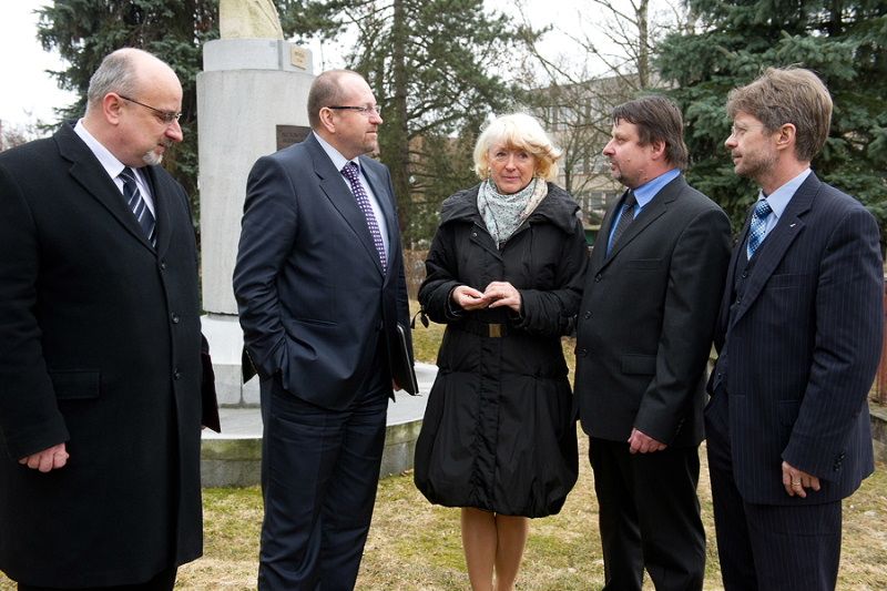 Ministr zemědělství Ivan Fuksa mezi bramboráři