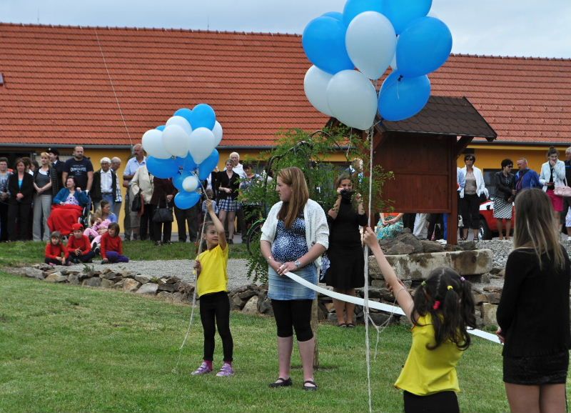 obrázek: Místo skladiště autovraků v Cidlině nová relaxační Zahrada