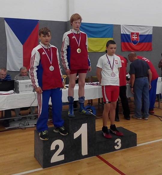 obrázek: Mladí brodští zápasníci mistry republiky