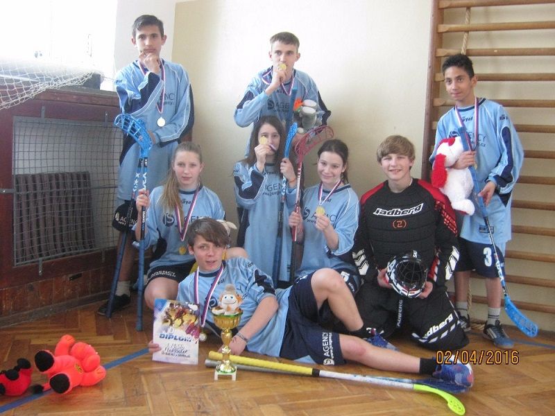 Mladí florbalisté z Nové Vsi u Chotěboře skončili první