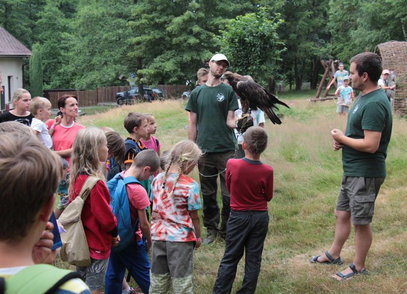 Na černé labutě a orly do Stanice v Pavlově