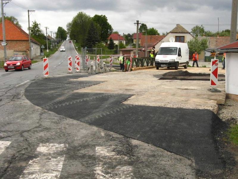 obrázek: Na Jihlavsku uzavřou most v Dlouhé Brtnici, jezdit se bude po náhradním
