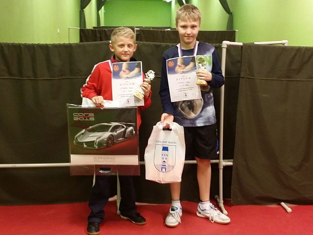 Nejmladší stolní tenisté bojovali o body ve Světlé