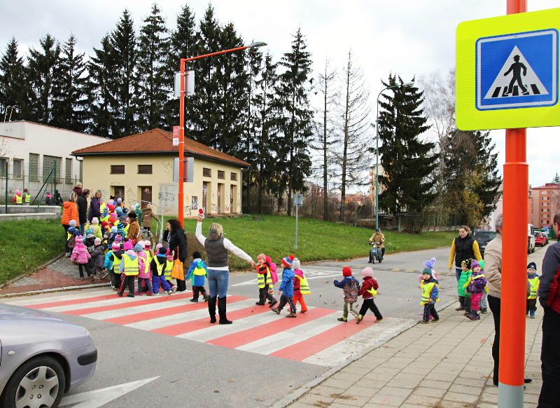 Nové Město na Moravě a Jihlava nově osvítily své přechody