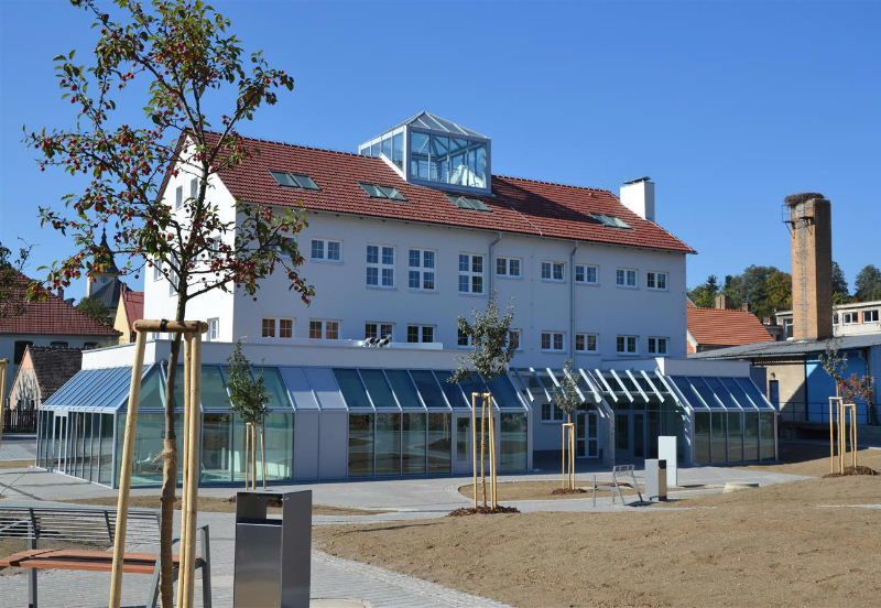 Nové sociální služby pro seniory i mládež v Lukách nad Jihlavou