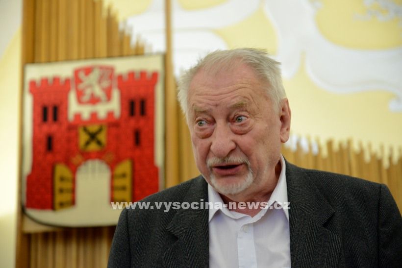 /uws_images/firmy/083199/clanky/novinarskou-cenu-ceny-opus-vitae-ziskal-v-brode-jan-petranek/000004_h.jpg