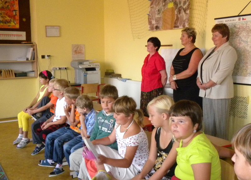 Nový školní rok plný překvapení zahájili v Rozsochatci