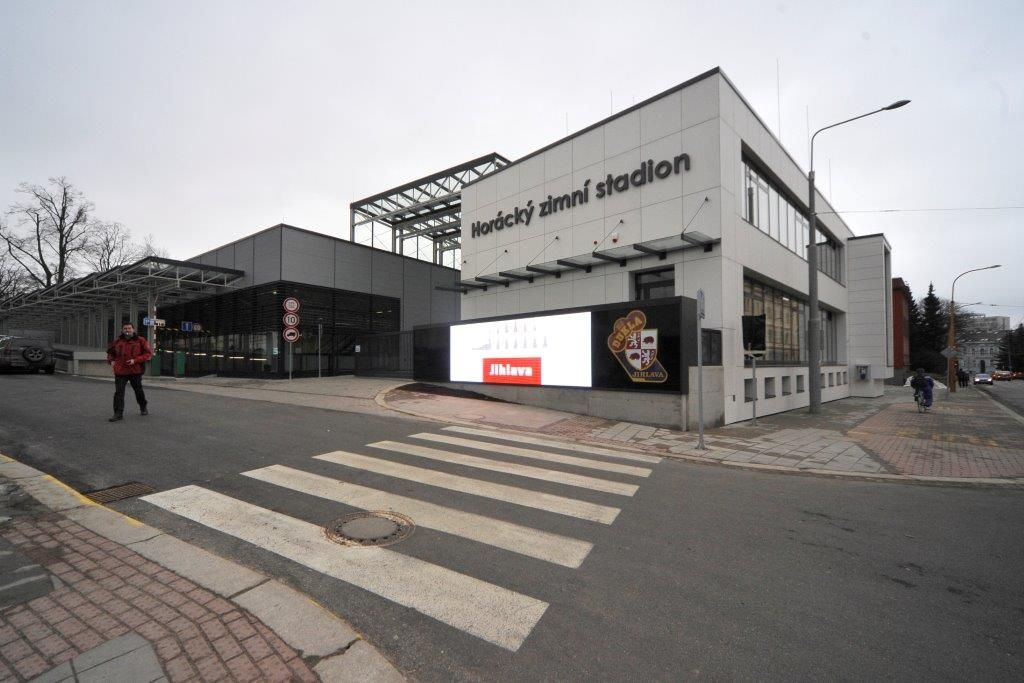 O nový zimní stadion v Jihlavě byl zájem