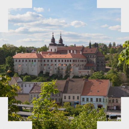 O památkách kolem nás v Telči