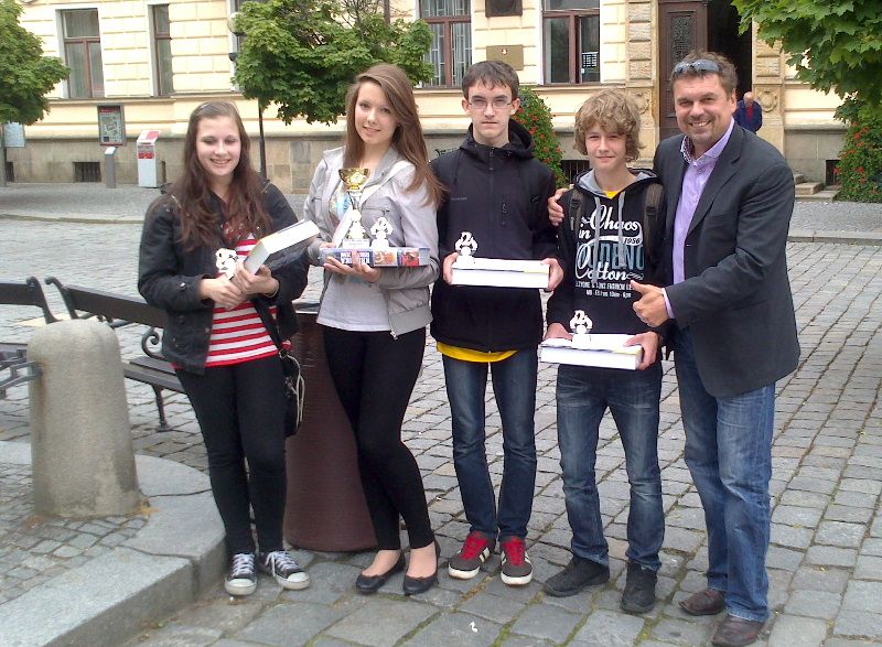Osmáci z Chotěboře uspěli v soutěži Právo pro každý den