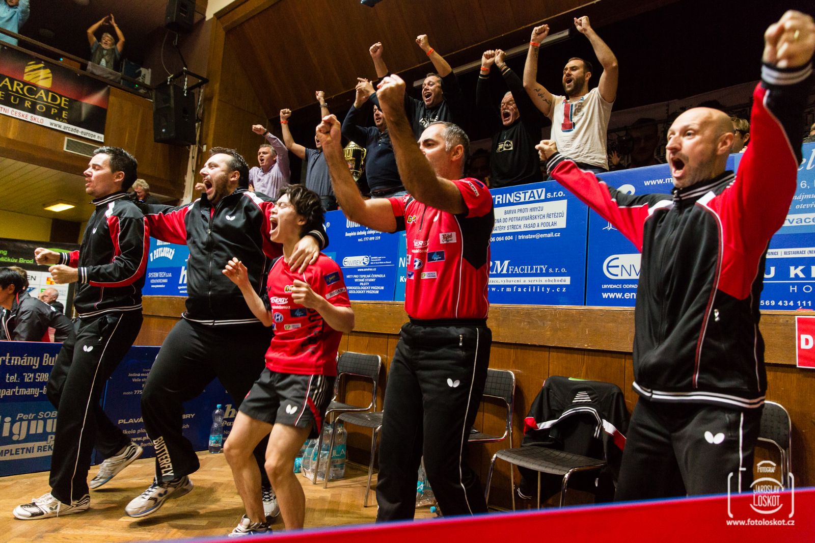 obrázek: Ostrov zvládl Polsko, teď ho čekají Němci