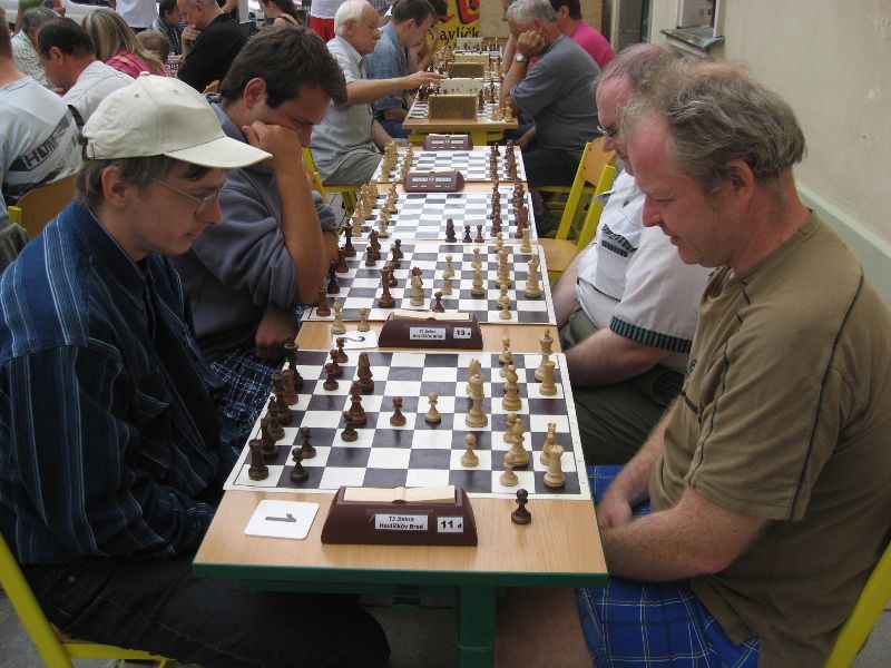 Otevřený šachový turnaj na brodském náměstí