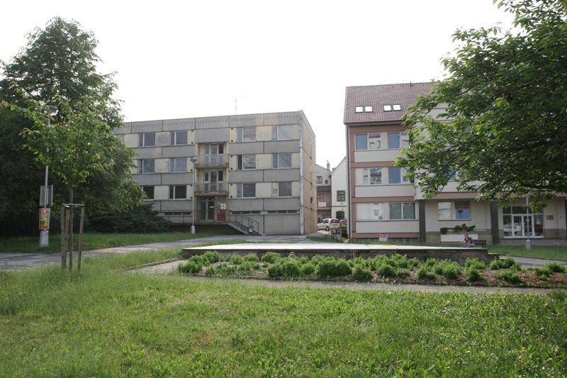 Panelový dům v Brodě začnou bourat v polovině listopadu