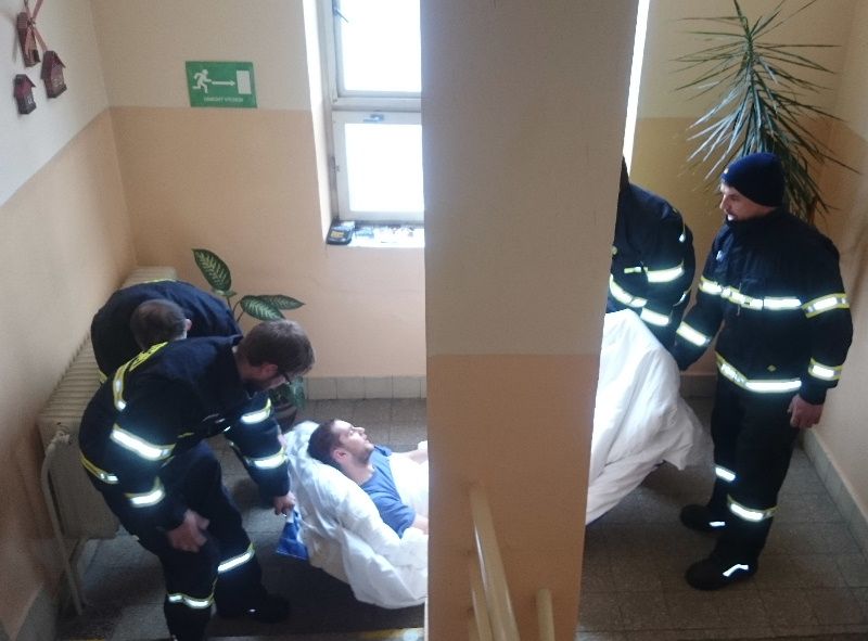 obrázek: Pelhřimovští nemocniční hasiči trénovali evakuaci