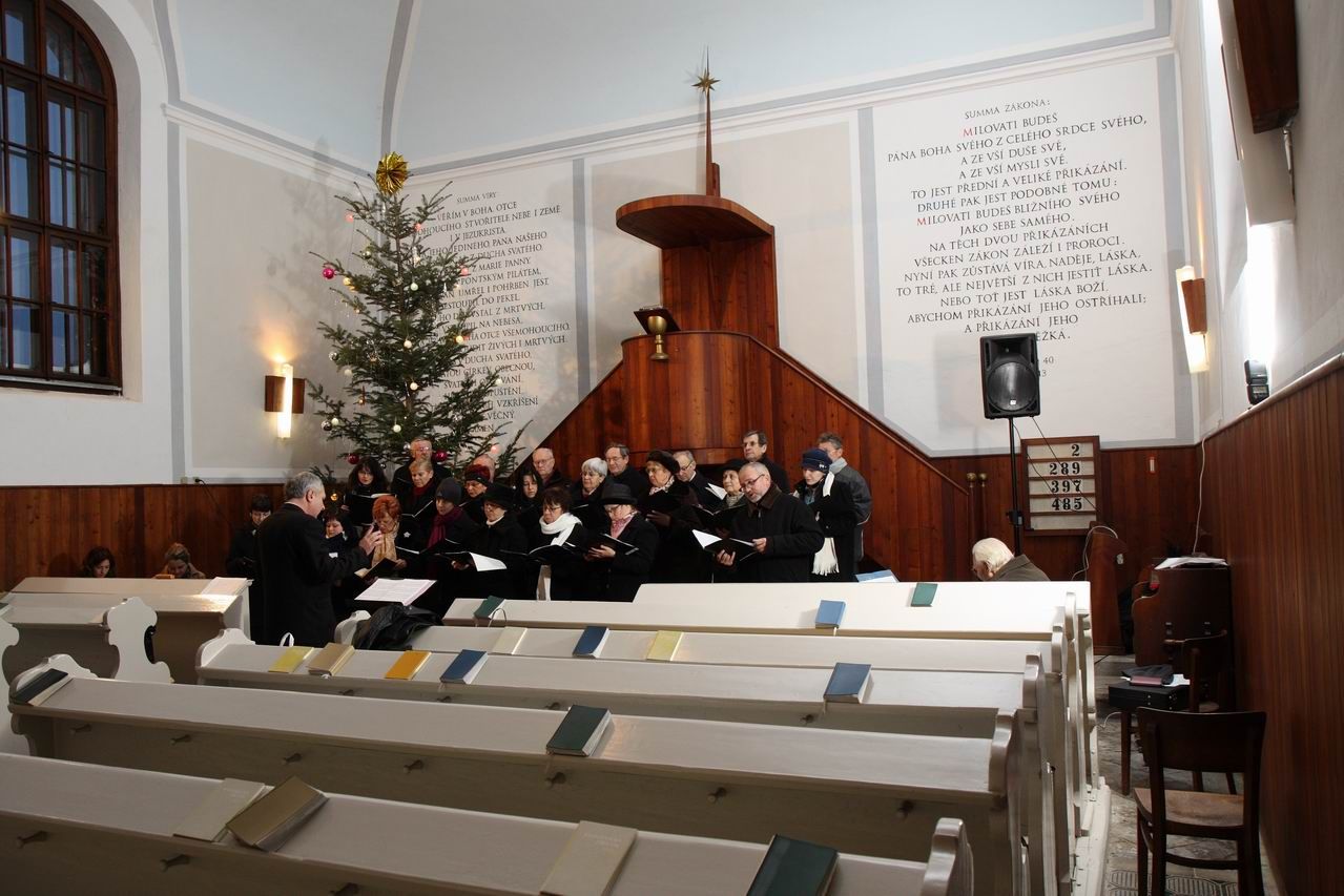 Pěvecký sbor Svatopluk přináší vánoční koncert