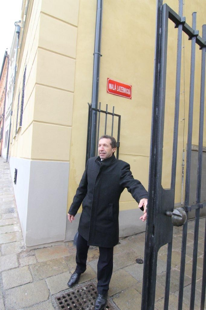 Po desítkách let se otevřela Malá Lazebnická ulice v Jihlavě