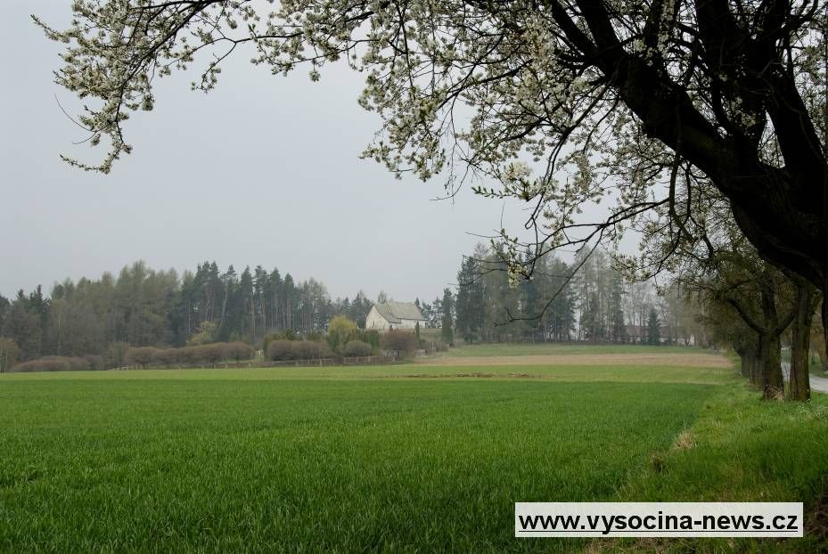 Po dvanácté se otevřely brány kostelů pod Lipnicí