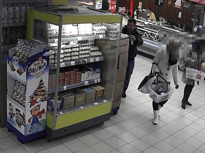 Policisté varují před krádežemi v obchodech