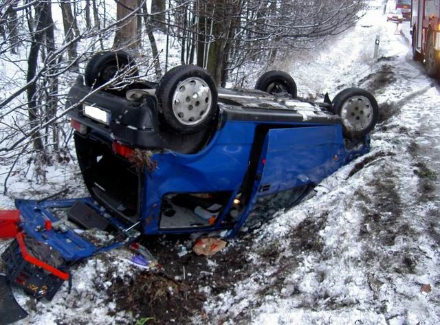 Pondělí na Vysočině ve znamení nehod