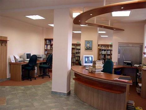 Prodej vyřazených knih v knihovně ve Světlé