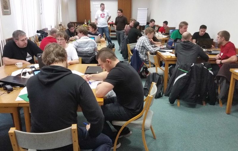 obrázek: Programátoři z praxe se zdokonalovali na jihlavské polytechnice