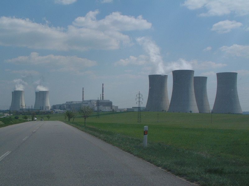 obrázek: První blok dukovanské elektrárny opět v provozu