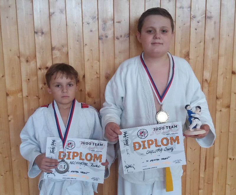 obrázek: První letošní zlato a stříbro vybojovali třebíčští judisté v Jihlavě