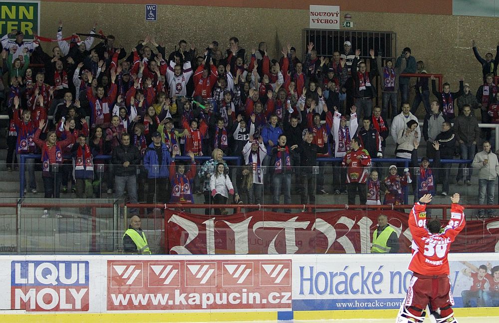 První prohrál s posledním, Třebíč přehrála Ústí v prodloužení