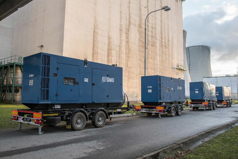 První zkoušky čtyř mobilních dieselgenerátorů v Dukovanech