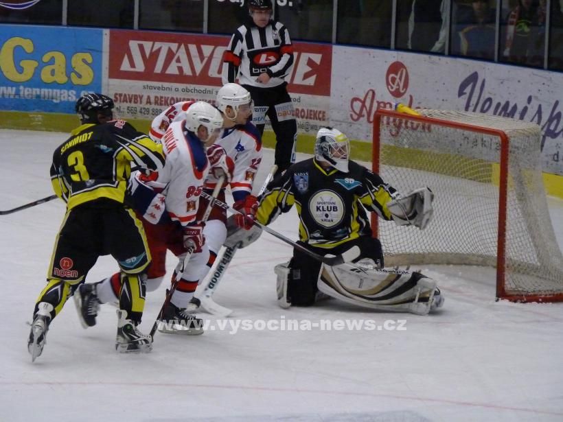 obrázek: Rebelové přehráli Kadaň a vedou 2:0