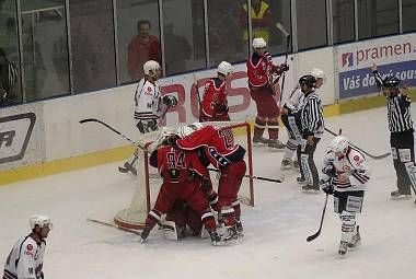 Rebelové si doma vyšlápli na Piráty a snižují stav série!