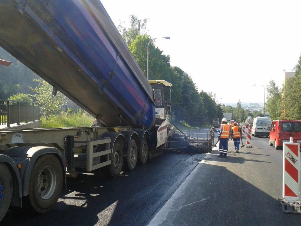 Rekonstrukce Masarykovy ulice v Brodě jde zatím oproti plánu rychleji