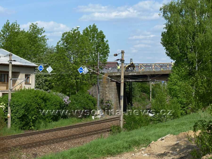 obrázek: Rekonstrukce mostu přes železniční trať v Brodě
