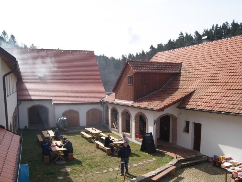 Renovovaný Tříletý mlýn u Kdousova hostil farmářské trhy