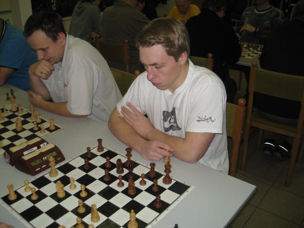 Roman Vincze dominoval devátému pokračování šachového turnaje