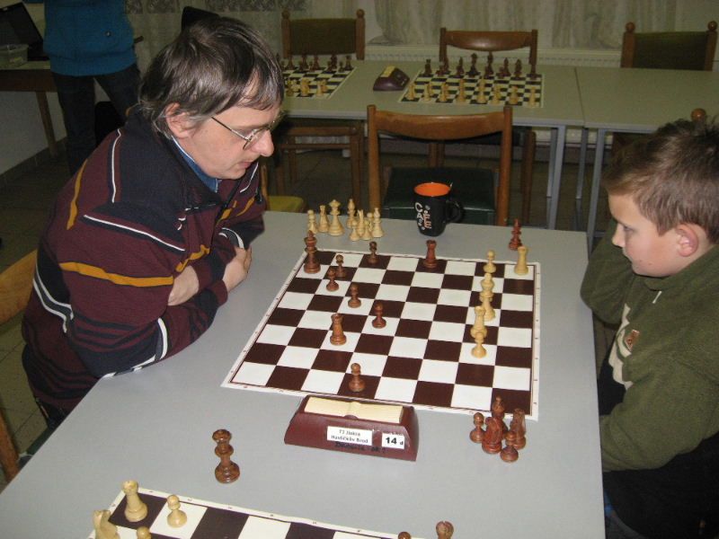 Roman Vincze vítězem šestého dílu šachového seriálu