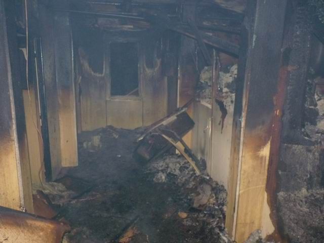 Sedm jednotek hasičů likvidovalo požár v Borech na Žďársku