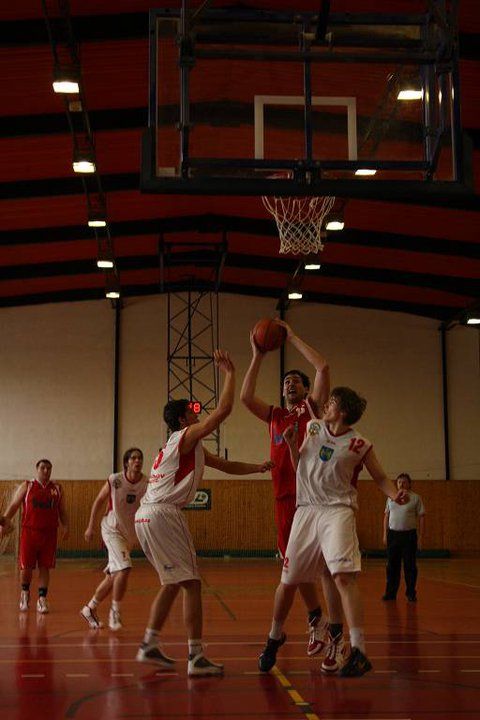 /uws_images/firmy/083199/clanky/semifinalova-utkani-mladi-basketbaliste-humpolce-zvladli/000001_h.jpg