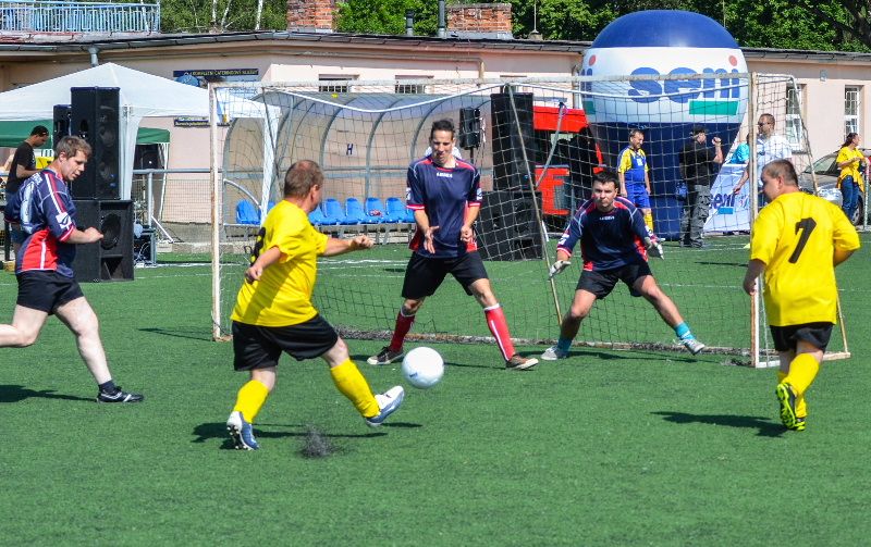 obrázek: SENI CUP 2014: Kohák pálil, Panenka chytal