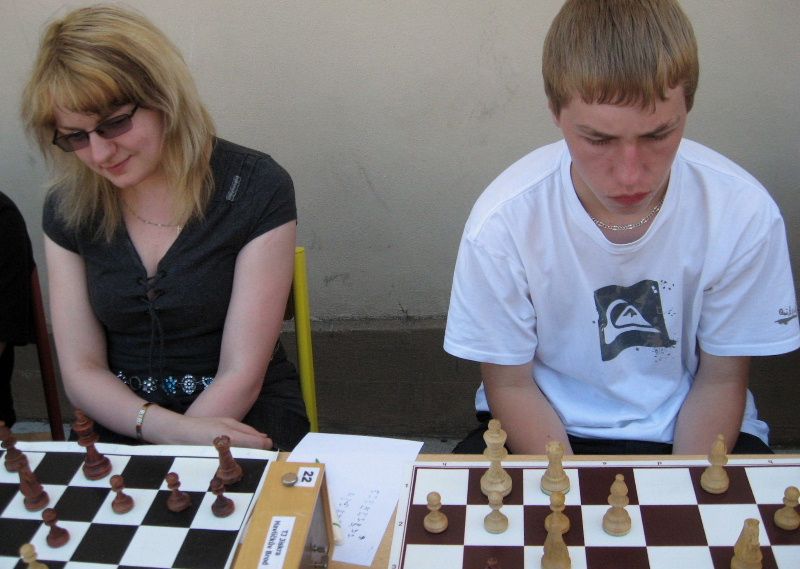 /uws_images/firmy/083199/clanky/simultanka-na-havlickobrodskem-namesti-s-wgm-evou-kulovanou/000002_h.JPG