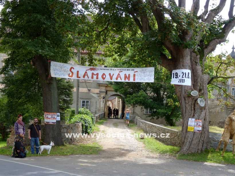 Slámování 2011 v Červené Řečici