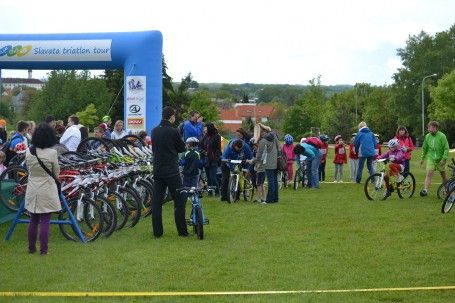 obrázek: Slavata triatlon tour v neděli okolo Telče
