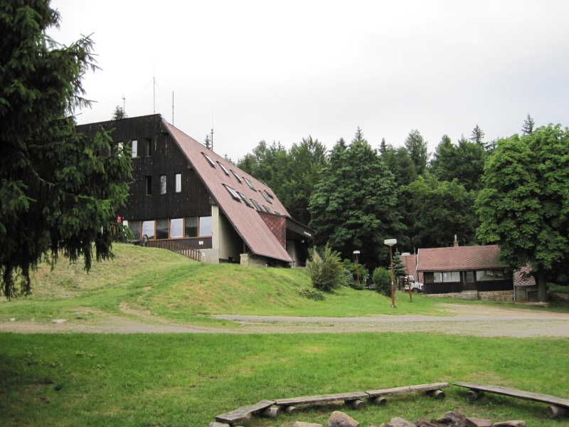 Slavnostní oheň na Čeřínku přilákal přes dvě stovky lidí