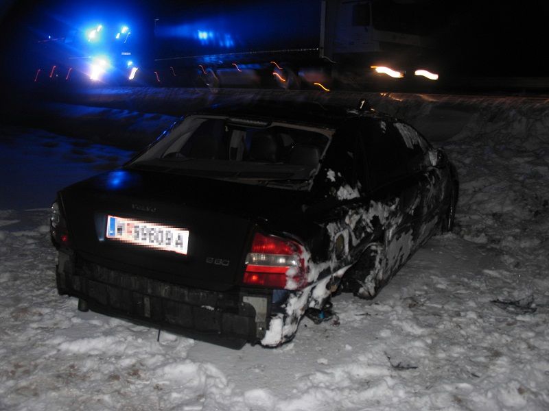 Sněžení a náledí způsobilo na Vysočině 55 dopravních nehod