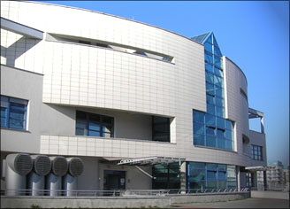 obrázek: Stavba Pavilonu urgentní a intenzivní péče úspěšně postupuje