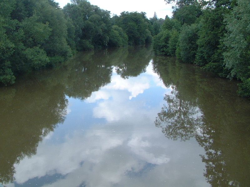 Stovky dobrovolníků vyčistí řeku Sázavu na Vysočině