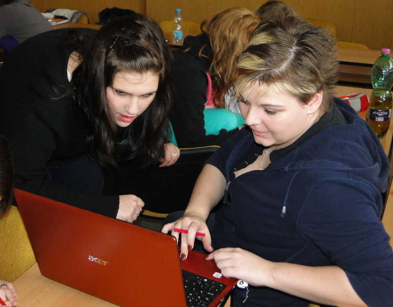 obrázek: Studenti se v Jihlavě připravují na světový den sociální práce